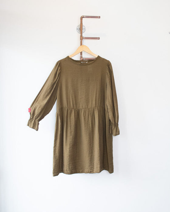 Long Sleeve Dress Size Medium