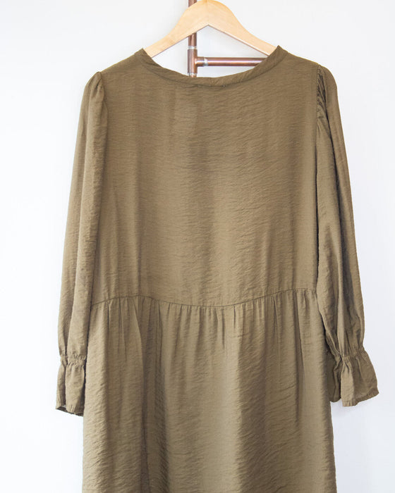 Long Sleeve Dress Size Medium