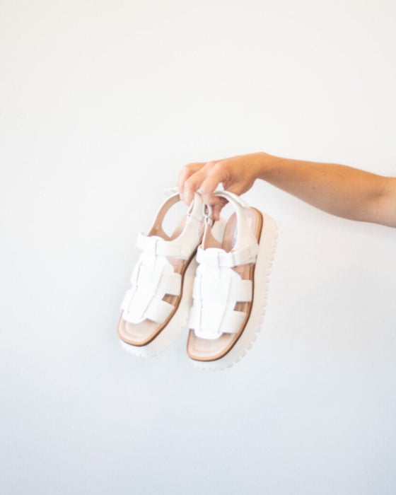 "Boomer" Canvas Fisherman Sandals