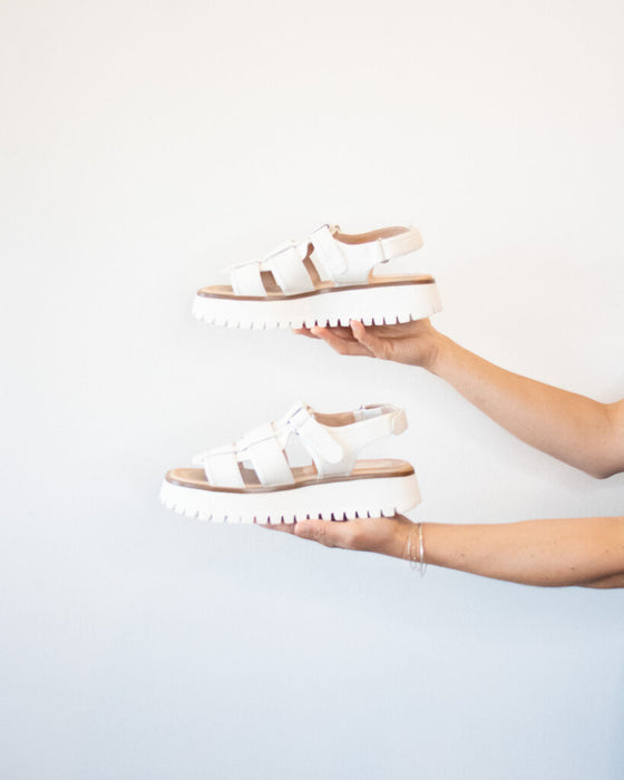 "Boomer" Canvas Fisherman Sandals