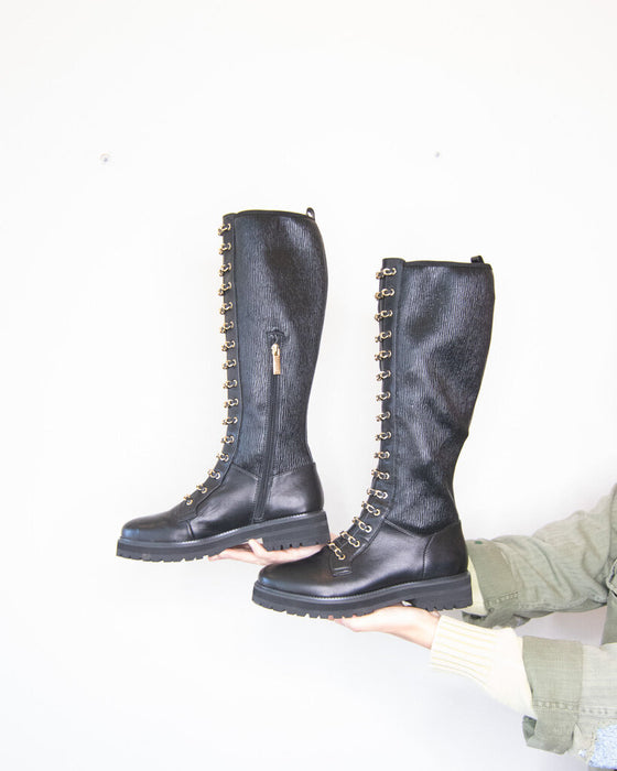 Chain Link Detail Boot