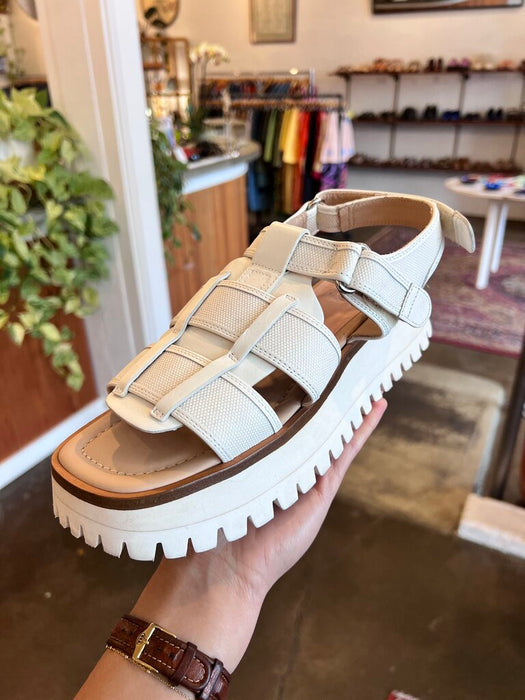 "Boomer" Canvas Fisherman Sandals